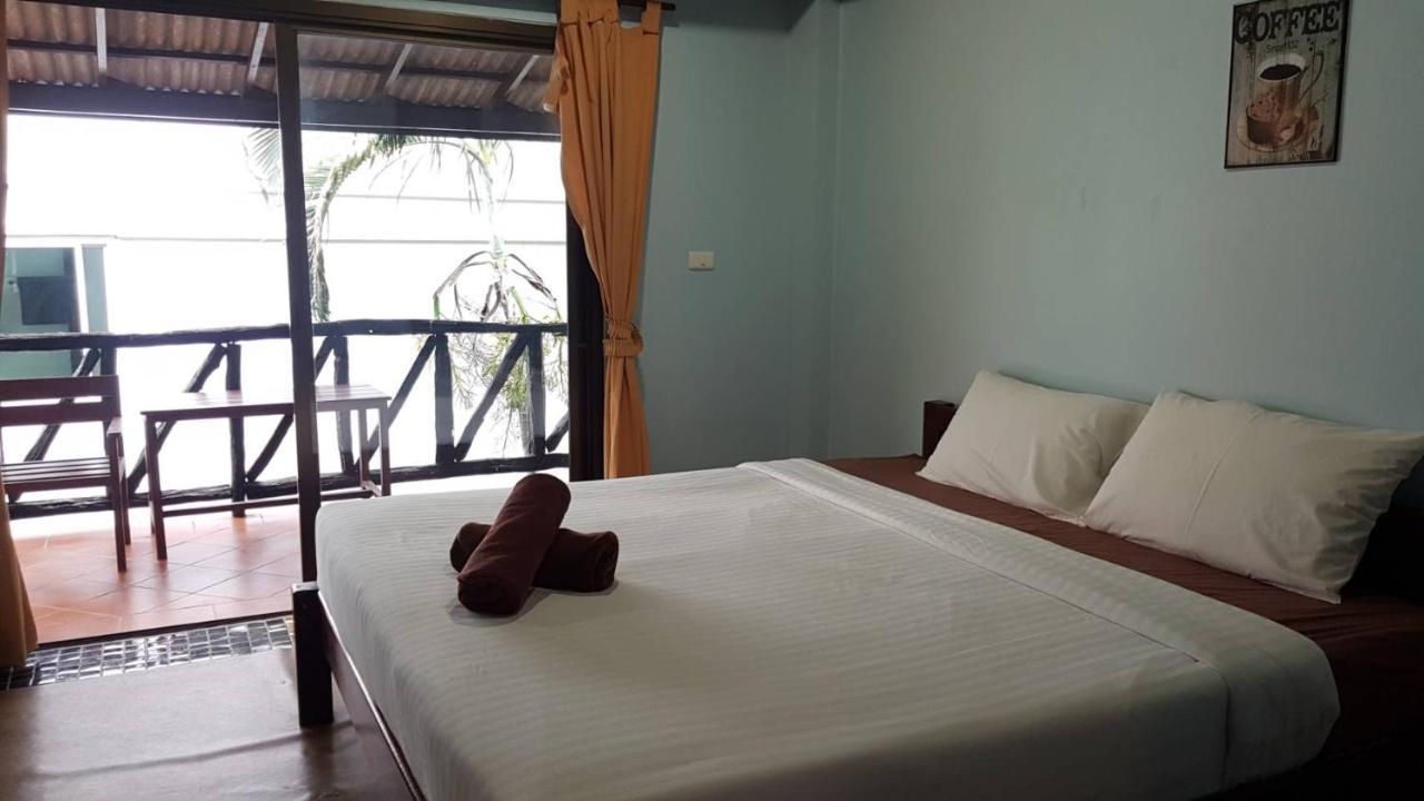 Smile Beach Boutique Resort Chao Lao Strand Eksteriør billede